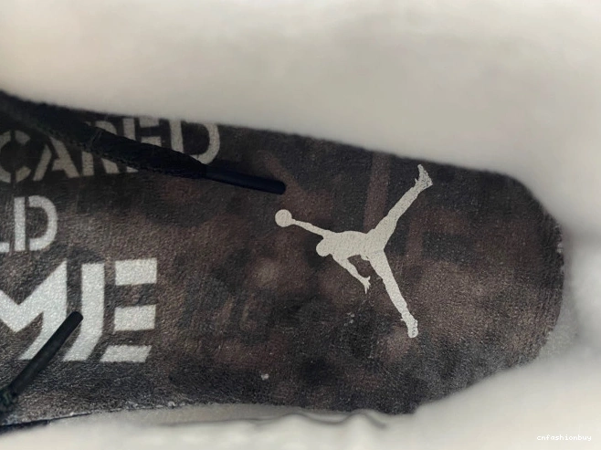 4 626969-030 Fear Jordan (2013) Pack Retro 0918